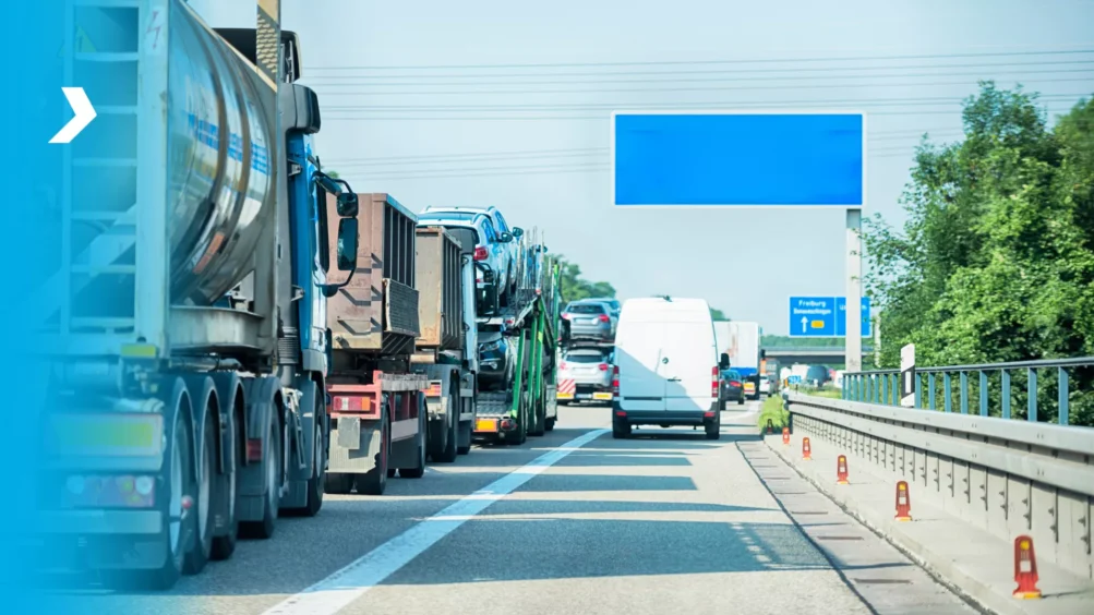 Efficient Freight Movement in Congested Areas: Small Trucks as a Smart Solution Efficient Freight Movement in Congested Areas: Small Trucks as a Smart Solution